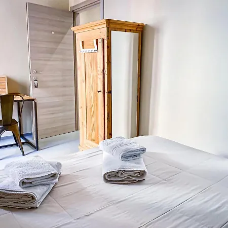 Tra Piazza Erbe E Piazza Bra Raffinata Maison *