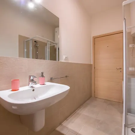 Tra Piazza Erbe E Piazza Bra Raffinata Maison *