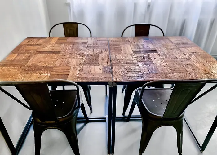 Tra Piazza Erbe E Piazza Bra Raffinata Maison Pensjonat Werona