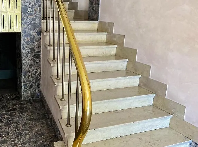 Tra Piazza Erbe E Piazza Bra Raffinata Maison *